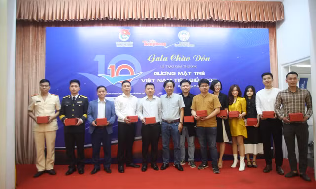 Gala chào mừng: Chia sẻ thú vị của các Gương mặt trẻ Việt Nam tiêu biểu và triển vọng 2021