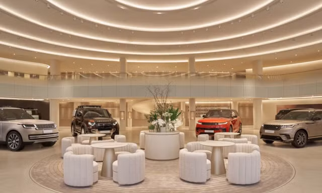 Land Rover chạy điện được đưa về Việt Nam trong năm 2025