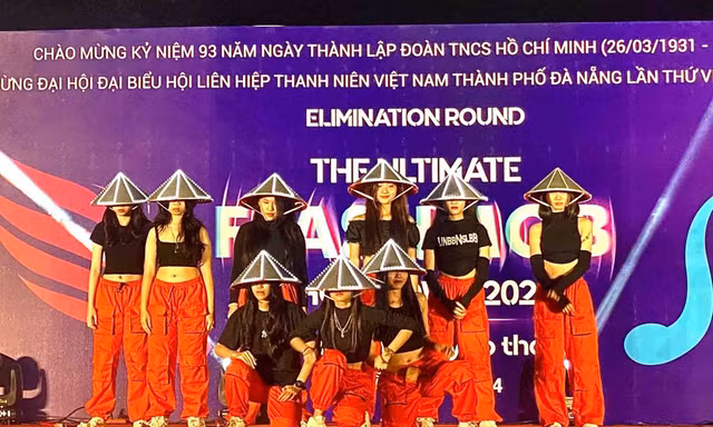 Sân chơi nghệ thuật thanh niên Đà Nẵng 2024 khởi động với flashmob 