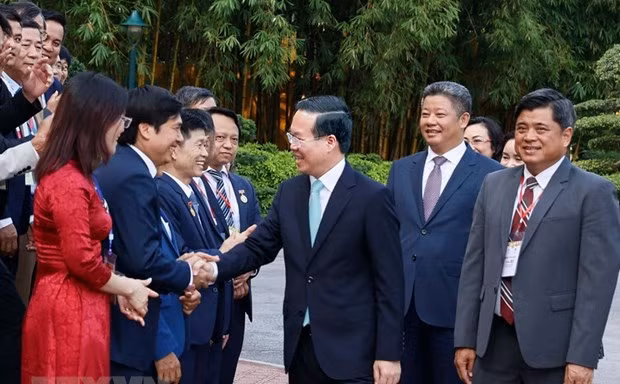 Chủ tịch nước Võ Văn Thưởng: Tiếp tục hoàn thiện cơ chế phát triển làng nghề 