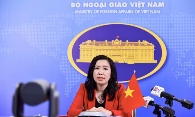 Bà Lê Thị Thu Hằng