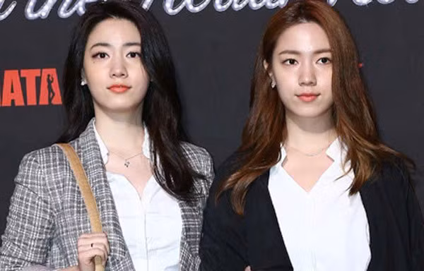 Vụ Hwayoung lại tố bị T-ara bắt nạt: Chị gái, nhân viên cũ MBK Ent "góp lửa"