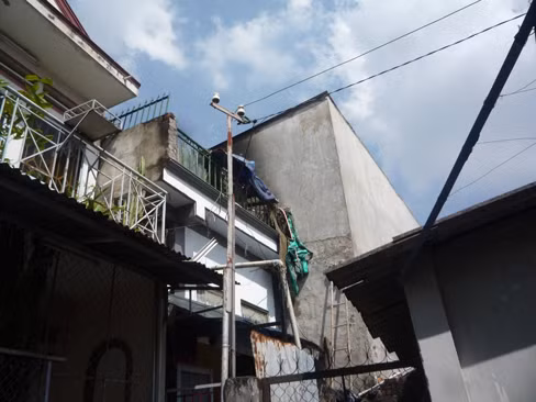 Cháy nhà trong hẻm, cả khu phố hốt hoảng