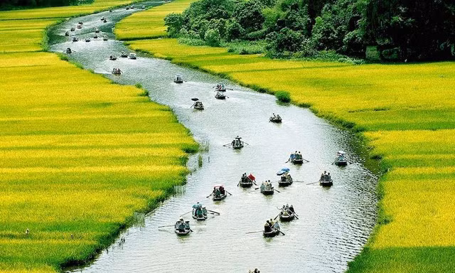Phong cảnh Tràng An làm mê lòng người. 