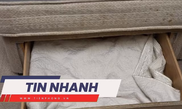 TIN NHANH: Sinh con rồi giấu trong ngăn kéo suốt 3 năm không ai biết