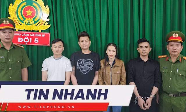 TIN NHANH: Chủ nhà hàng ‘nuôi’ 60 tiếp viên bán dâm khai gì? Ông Trump dẫn trước ông Biden ở các bang chiến trường