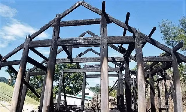 Lửa thiêu căn nhà gỗ 3 gian, chủ nhà tử vong thương tâm