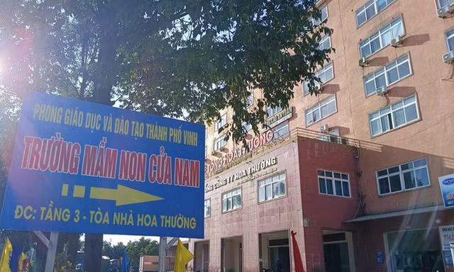 Lãnh đạo TP Vinh lý giải việc chi 75 triệu đồng/tháng thuê trụ sở công ty làm trường tạm