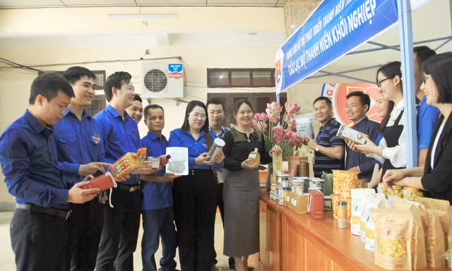 Ra mắt Câu lạc bộ Thanh niên khởi nghiệp tỉnh Nghệ An