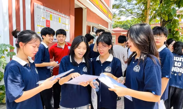 Đề thi về trò chơi dân gian có làm 'khó' thí sinh Nghệ An?