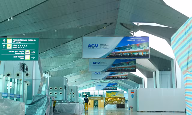 Cận cảnh sân bay Vinh những ngày đóng cửa để ‘trùng tu’