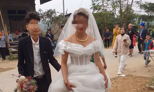 Đám cưới đồng tính nữ đầu tiên ở Nghệ An gây xôn xao