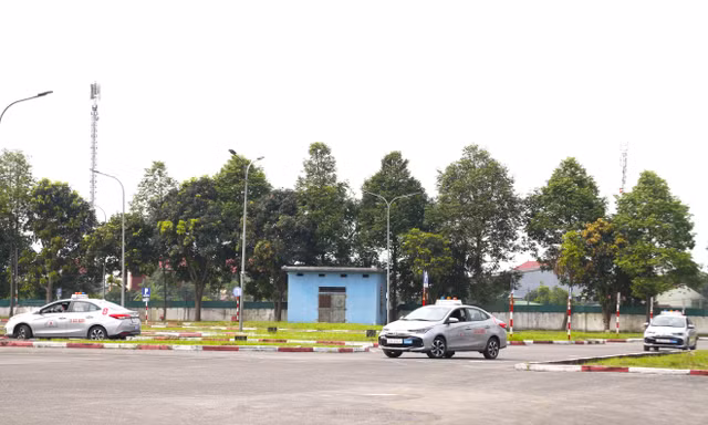 Lý do Nghệ An xóa 'vạch căn' trên sân thi sát hạch lái xe 