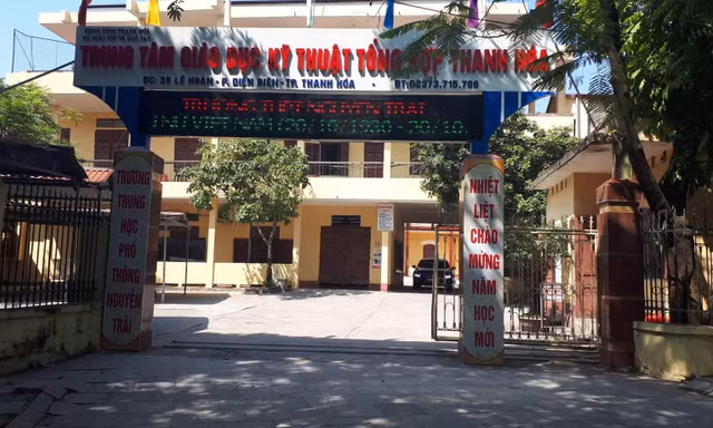 Trường THPT Nguyễn Trãi