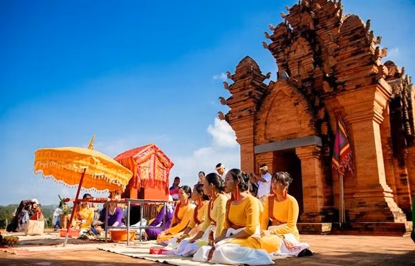 Tuần "Đại đoàn kết các dân tộc-Di sản văn hóa Việt Nam" diễn ra tại Làng Văn hóa-Du lịch các dân tộc Việt Nam