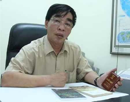 Nhà thơ Hoàng Trần Cương qua đời ở tuổi 72