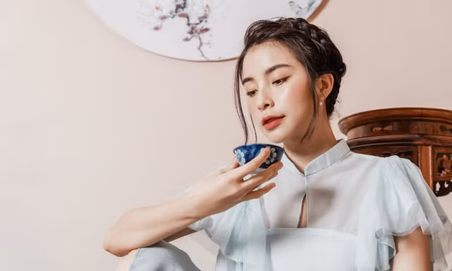 Diễn viên Trần Vân bớt vẻ "trẻ con"