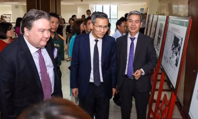 Lần đầu công bố nhiều tài liệu về quan hệ Việt Nam - Hoa Kỳ 