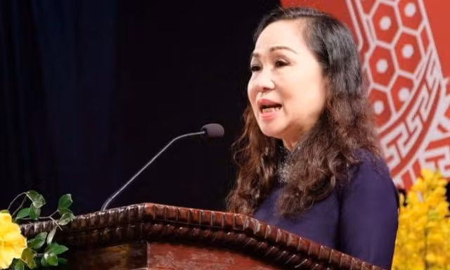 NSND Trịnh Thúy Mùi kêu gọi nghệ sĩ chung tay đóng góp, trực tiếp tới vùng lũ 