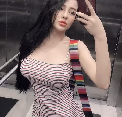 Sở Văn hóa và Thể thao Hà Nội vào cuộc làm rõ vụ Ngân 98 mặc phản cảm đi diễn bar