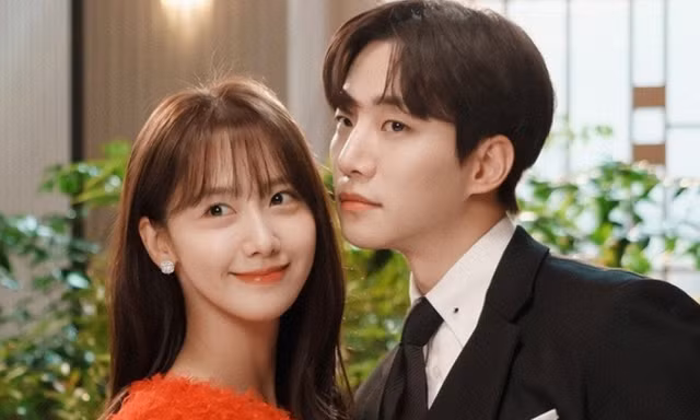 Rộ tin Yoona - Junho hẹn hò trước cả khi đóng "Khách Sạn Vương Giả"