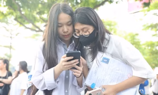Lịch nộp lệ phí đăng ký xét tuyển đại học 2024: Mỗi địa phương nộp trong 2 ngày