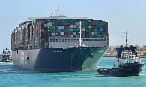 Trước thông tin "tàu Ever Given chở vũ khí hạt nhân", công ty vận hành phản hồi ra sao?