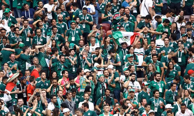 Bị phạt tới 12 lần, cổ động viên Mexico vẫn kỳ thị người đồng tính