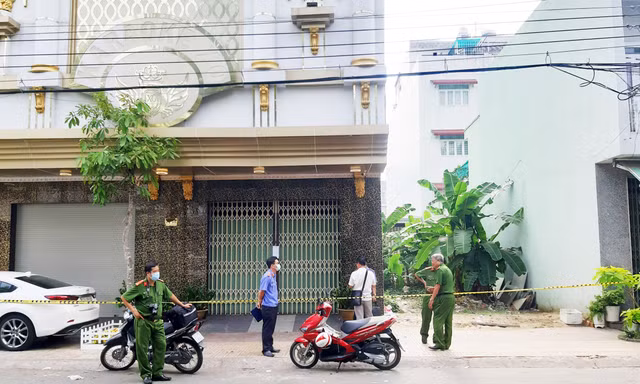 Cơ quan chức năng khám nghiệm hiện trường