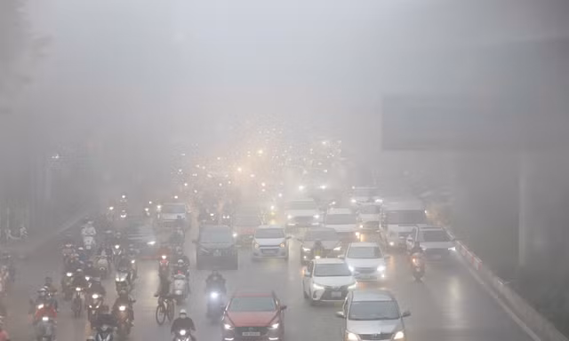 Khuyến cáo tài xế đi lại bảo đảm an toàn thời tiết mưa phùn, đường trơn