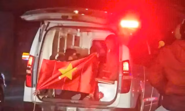 Bị phạt vì lái xe cứu thương 'đi bão'
