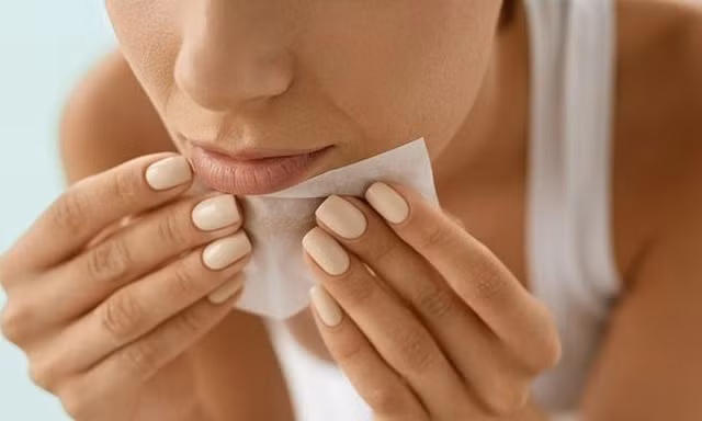 Sở hữu cả “giếng dầu” trên mặt, làm sao đây nếu bạn phải đi ra ngoài đường cả ngày?