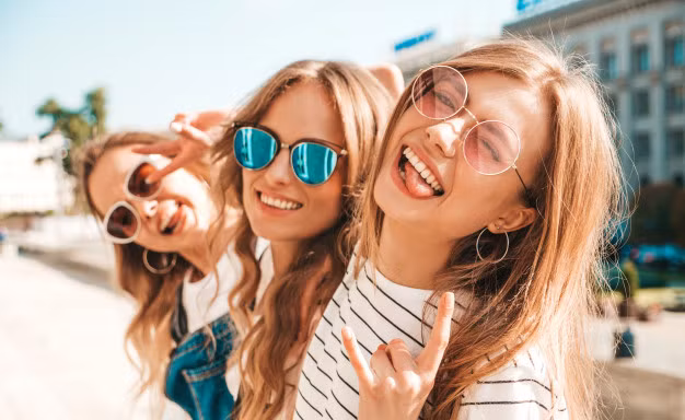 Vài cách hạ nhiệt nhanh trong những ngày nóng không chịu nổi, ăn cay là nghe lạ nhất!