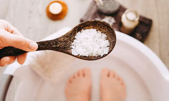 6 bí quyết cực đơn giản giúp bạn có đôi chân thon đẹp, mặc váy xinh ngút ngàn