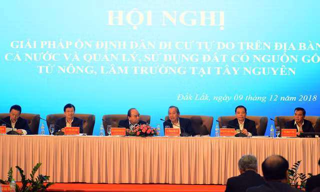 Thủ tướng Nguyễn Xuân Phúc chủ trì hội nghị