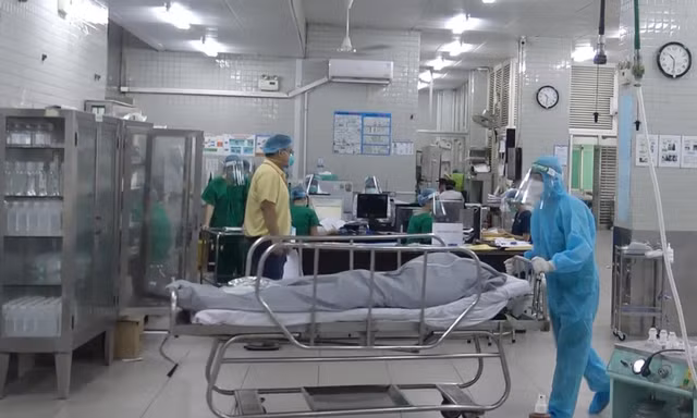 Bệnh nhân COVID-19 tử vong tại Bệnh viện Chợ Rẫy.