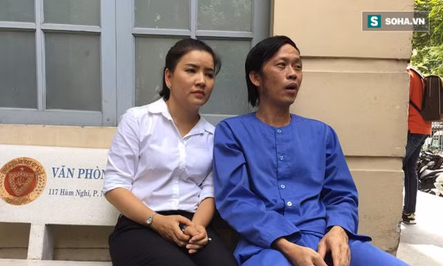 Vụ kiện Nhà hát kịch TPHCM: Ngọc Trinh trầm cảm, phải nhập viện cấp cứu