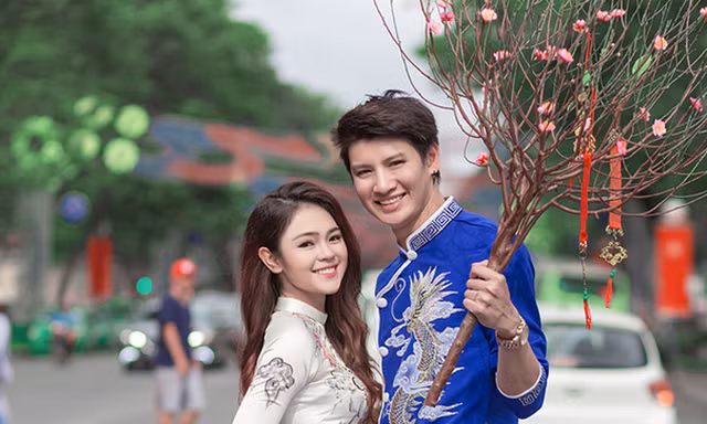 Cặp đôi “đũa lệch” Việt Nam - Na Uy rủ nhau đi dạo phố sắm Tết