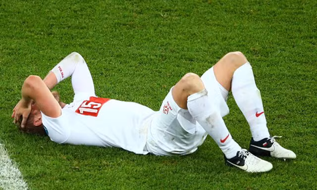 Thua Czech, Ba Lan bị loại từ vòng bảng