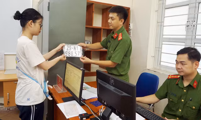 Hà Nội có thêm 230 điểm cấp đăng ký xe máy
