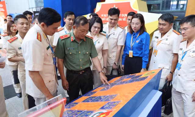 Khai mạc Festival 'Tuổi trẻ sáng tạo' chào mừng Đại hội Đoàn Thanh niên Bộ Công an