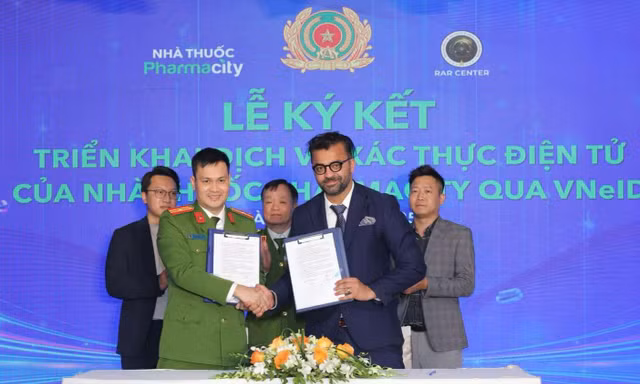 Triển khai xác thực điện tử nhà thuốc qua ứng dụng VNeID