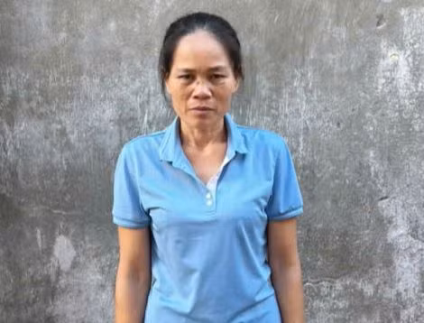 Bắt đối tượng bán thuốc lá nam có chứa độc tố lá ngón gây chết người