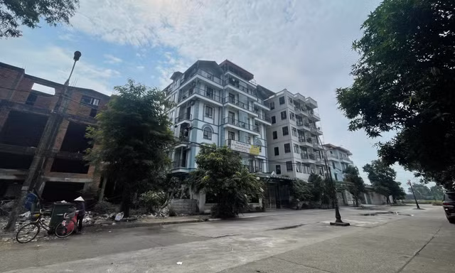 Biệt thự trong khu đô thị biến thành 'chung cư mini' với hàng trăm căn hộ 