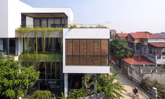 Chiêm ngưỡng nhà 3 tầng ngập gió và ánh sáng được đề cử là công trình của năm 