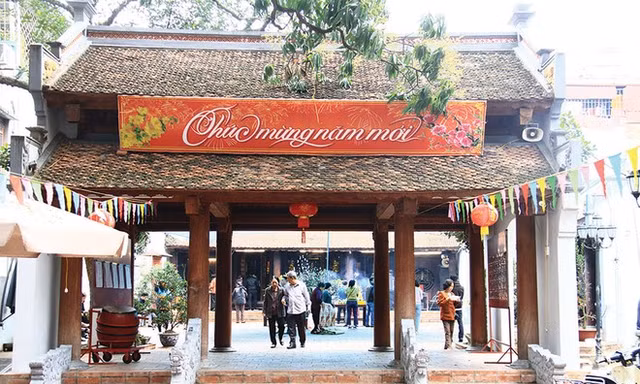 Những địa điểm giới kinh doanh BĐS thường đi lễ đầu năm 