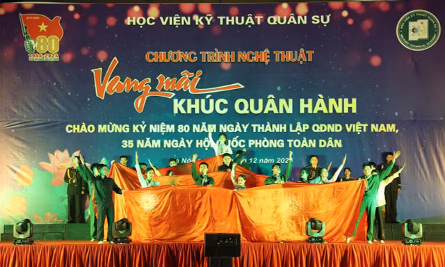 Vang mãi khúc quân hành