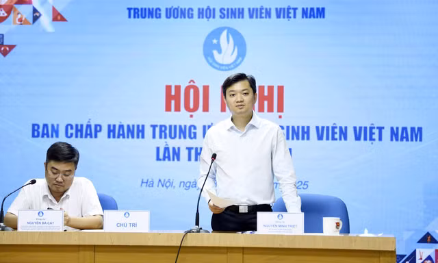 Huy động sinh viên tình nguyện hỗ trợ vận hành chính quyền hai cấp