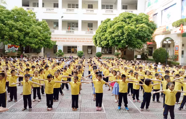 Một giờ tập thể dục của học sinh tiểu học. Ảnh mang tính minh họa, nguồn Internet 