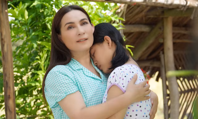 Những hoạt động ý nghĩa của nghệ sĩ Việt trong mùa Vu Lan báo hiếu